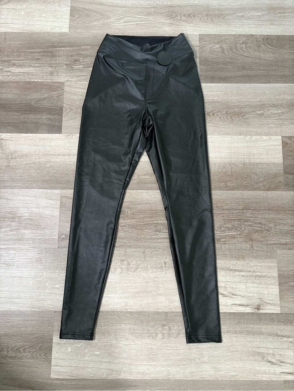 Aerie Black Faux Leather High-Waist Leggings women’s size medium